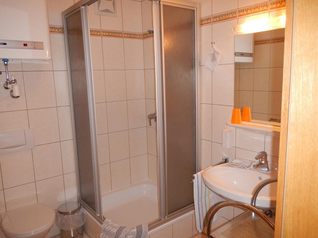 Apartamento Haus Friedburg Velden am Wörthersee Habitación foto