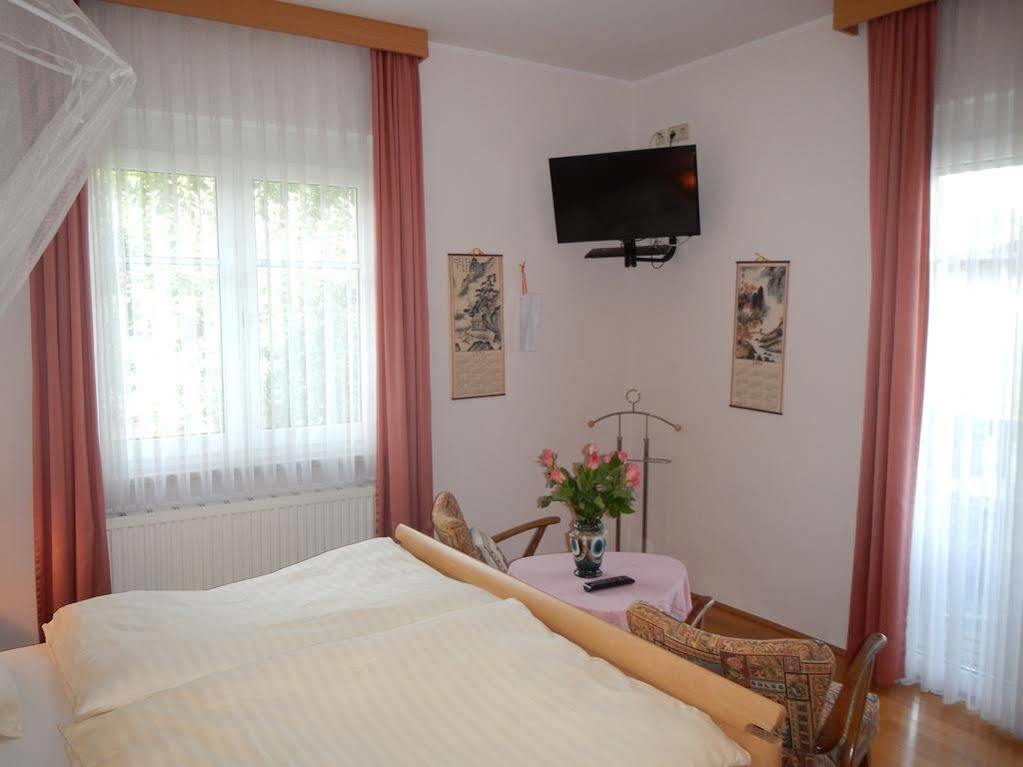 Apartamento Haus Friedburg Velden am Wörthersee Exterior foto